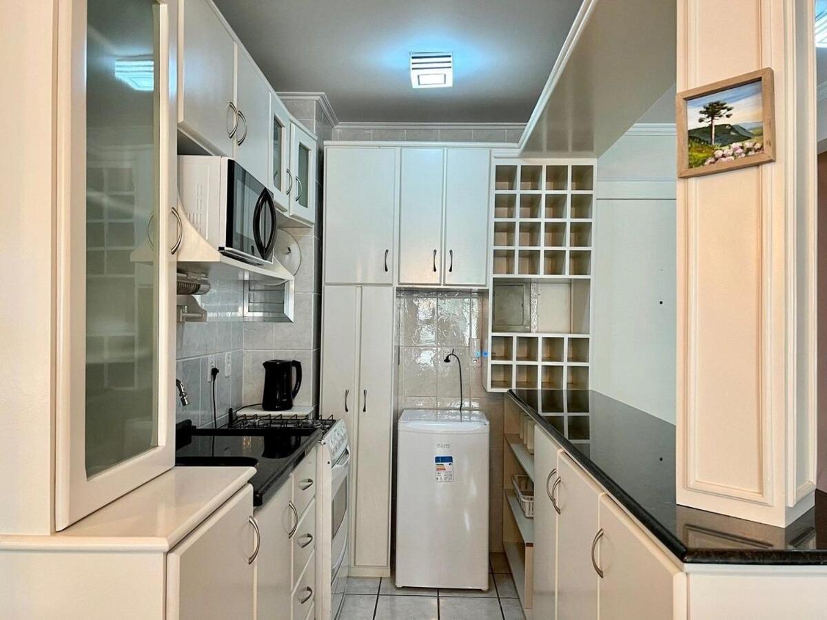Apartamento San Pietro Centro 3 Dorm By Achei Temporada Gramado Dış mekan fotoğraf