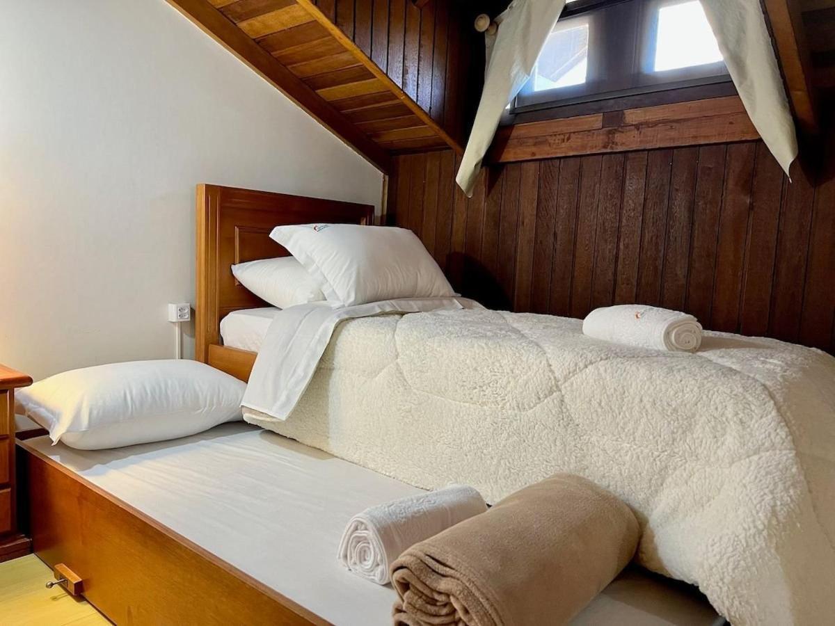 Apartamento San Pietro Centro 3 Dorm By Achei Temporada Gramado Dış mekan fotoğraf